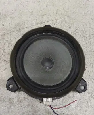 Toyota Verso Front door speaker