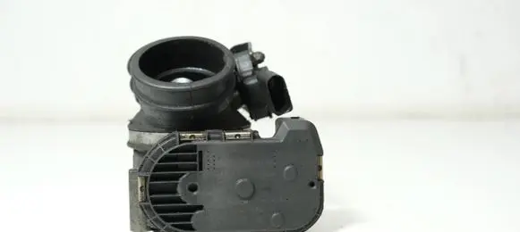 Audi A6 S6 C5 4B Throttle valve 078133062