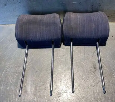 Mercedes-Benz E W124 Rear seat headrest 