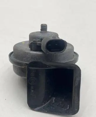 BMW 1 F20 F21 Horn signal 6033FB2372 090318L7C 6033FB2387