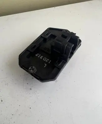 Toyota RAV 4 (XA20) Heater blower fan relay 