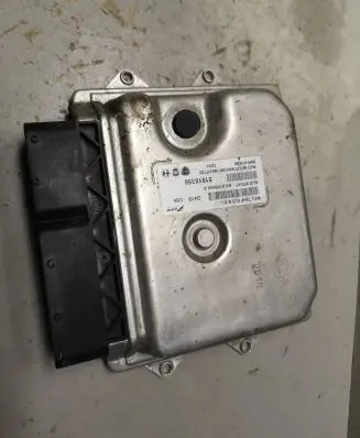 Fiat Fiorino Engine control unit/module 51918358 9UR4Y62M BC0109000A