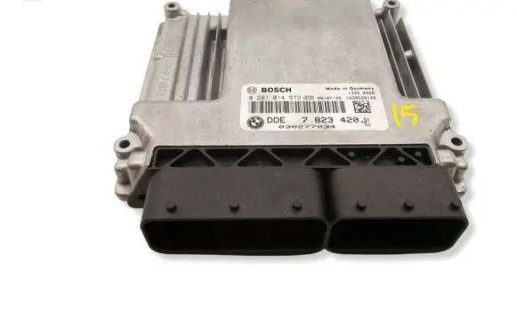 BMW 3 E90 E91 Engine control unit/module 0281014572 030277034 7823420