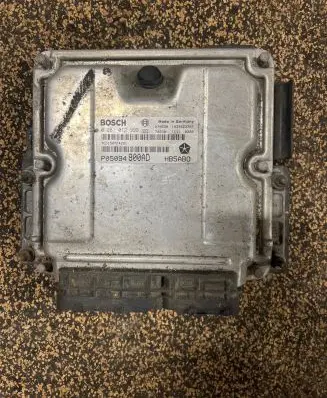 Chrysler Voyager Engine control unit/module P05094800AD