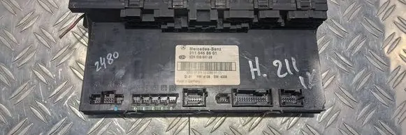 Mercedes-Benz E W211 Comfort/convenience module 2115458601 5DK00804728