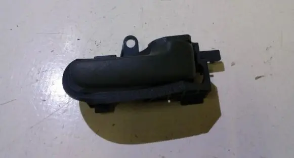 Toyota Yaris Front door interior handle