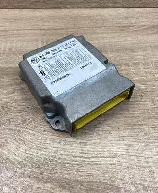 Volkswagen Golf V Airbag control unit/module 1K0909605T