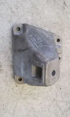 BMW 5 F10 F11 Engine mounting bracket 6795958