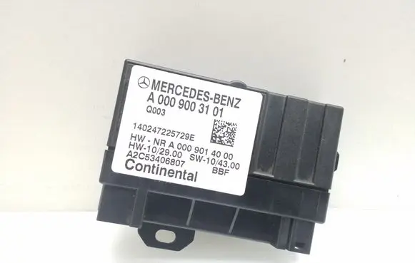 Mercedes-Benz E W212 Fuel injection pump control unit/module A0009003101 A2C53406807