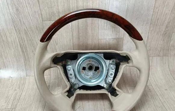 Mercedes-Benz E W124 Steering wheel