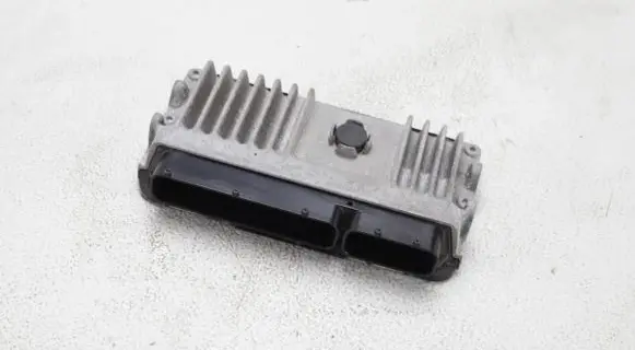 Toyota C-HR I Engine control unit/module 89661F4250