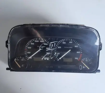 Volkswagen Golf III Speedometer (instrument cluster) 1H6919033A