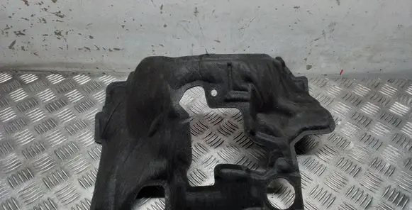 Lexus RX V Other engine bay part 