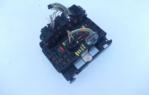 Peugeot 407 Comfort/convenience module 9661682580 BSML01 S118983001P