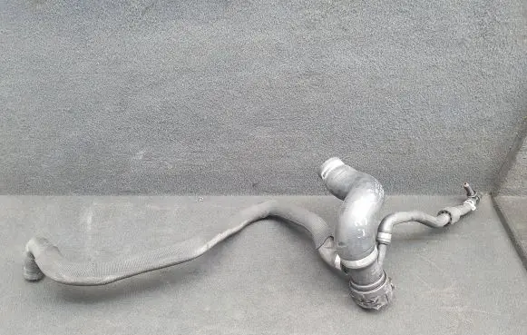 Audi A8 S8 D3 4E Engine coolant pipe/hose 4E0121101CB