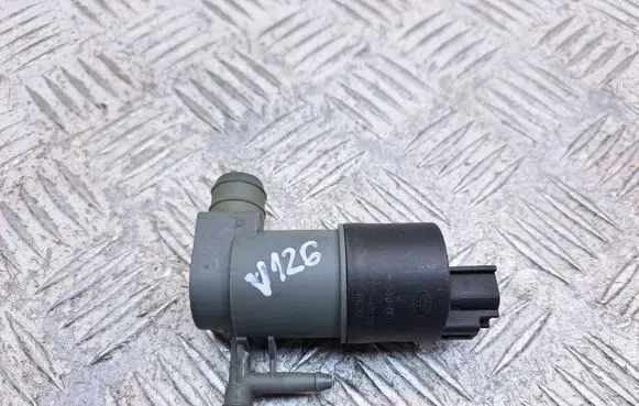 Toyota Verso Windscreen/windshield washer pump 853300F010