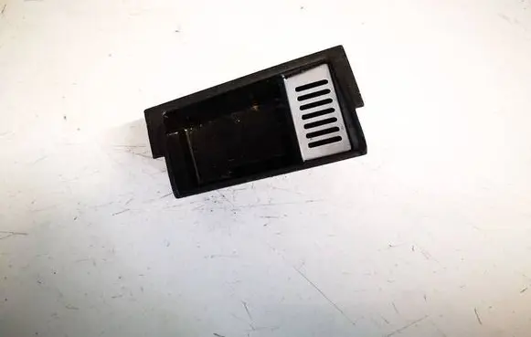 BMW 7 E65 E66 Car ashtray 7025547