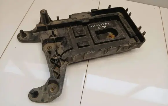 Audi A3 S3 8P Battery box tray 1K0915333C