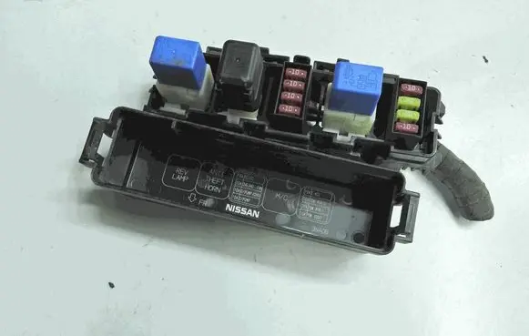 Nissan Leaf I (ZE0) Fuse box set 3NA0B