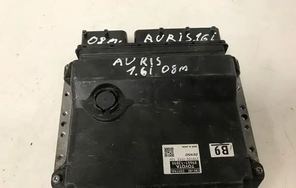 Toyota Auris 150 Engine control unit/module 8966112B90