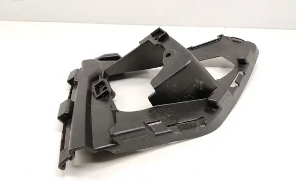 Volvo V60 Fog light bracket 31688804