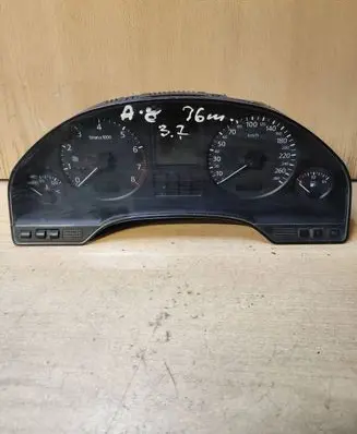 Audi A8 S8 D2 4D Speedometer (instrument cluster) 4D0919033M 110008639019