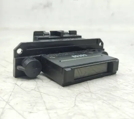 Mercedes-Benz E W124 Screen/display/small screen 1245420005 A1245420005 641.000.2001