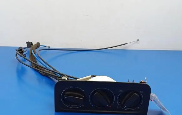 Volkswagen Golf IV Climate control unit 1H0819045C