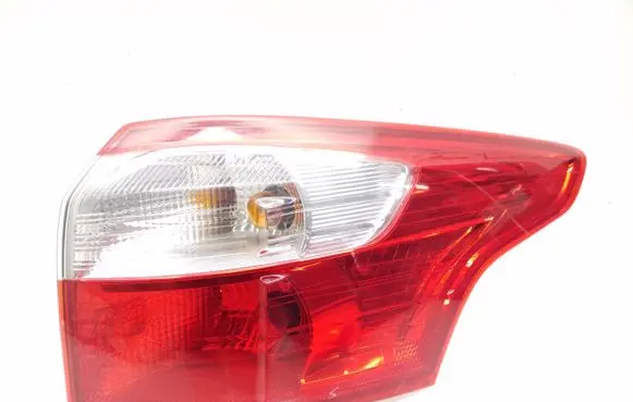 Ford Focus Rear/tail lights BM5113404GF