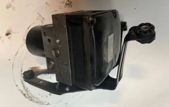 BMW X5 E70 ABS Pump 6785266