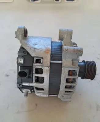 BMW X3 G01 Generator/alternator 0125814004