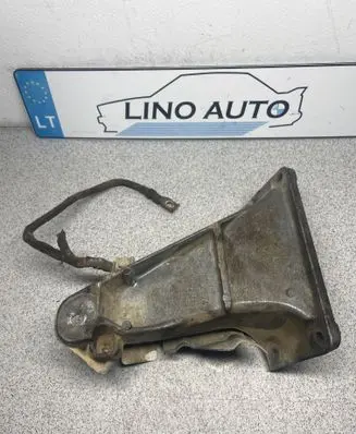 BMW 5 E39 Engine mounting bracket 1092974