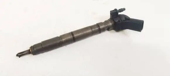 Audi A4 S4 B7 8E 8H Fuel injector 059130277AJ 0604201161