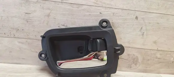 Mitsubishi Grandis Front door interior handle MN105360 MN134446
