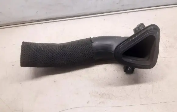 Audi A6 S6 C6 4F Air intake hose/pipe 4F0129604C