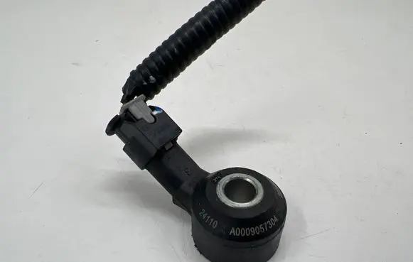 Nissan Qashqai J12 Detonation knock sensor A0009057304 220608897R