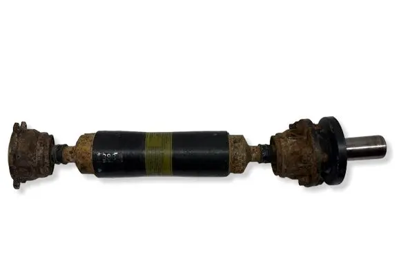 Mitsubishi Pajero Rear driveshaft/prop shaft MR498