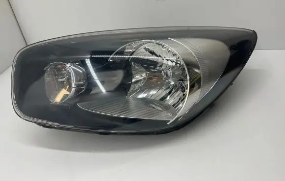 KIA Picanto Headlight/headlamp 921011Y0