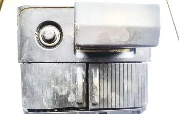 Nissan X-Trail T30 Cup holder 68108eq400