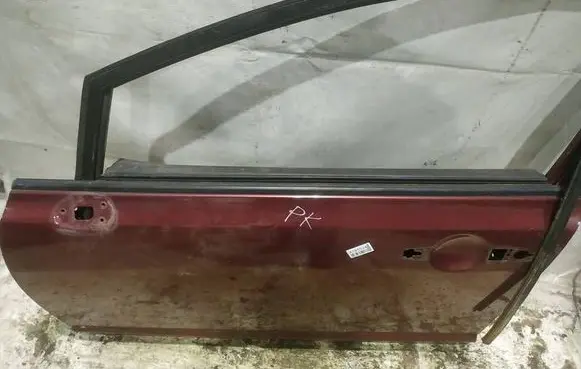 Honda Civic Front door glass trim molding 