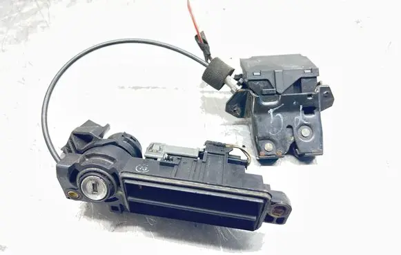 Mercedes-Benz C W203 Lock set A2037500693 A1717500085 A1717500185