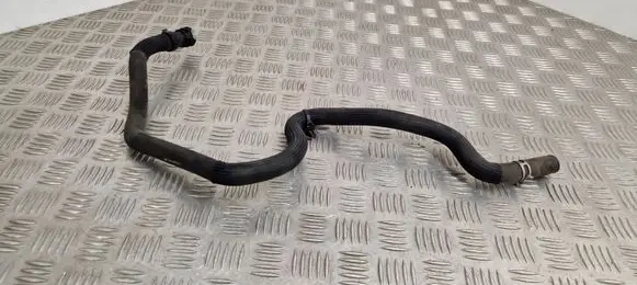 Nissan Qashqai+2 Engine coolant pipe/hose