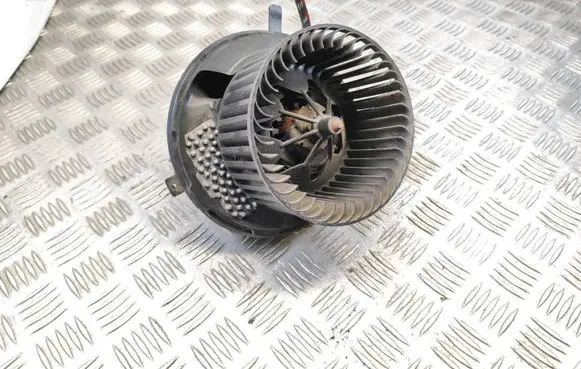 Volkswagen Touran I Heater fan/blower 1K1820015F F99548Q