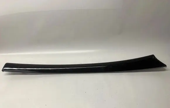 BMW 5 GT F07 Front door card panel trim