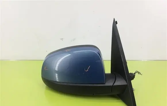 Opel Meriva B Front door electric wing mirror 13230904