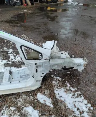 Ford Fiesta Front quarter panel 