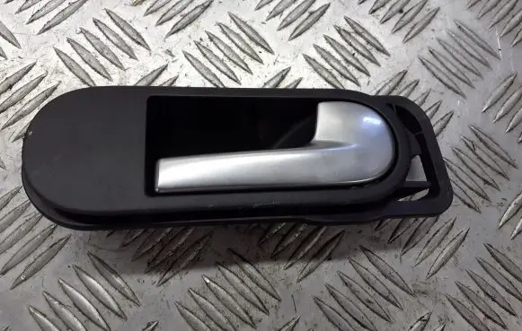 Volkswagen Golf Plus Rear door interior handle trim 5M0837198