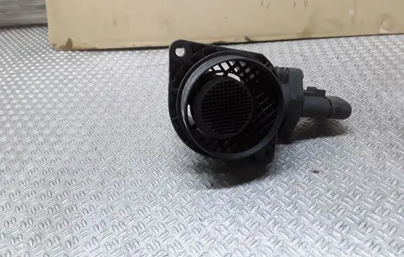 Skoda Octavia Mk2 (1Z) Mass air flow meter 038906461BX