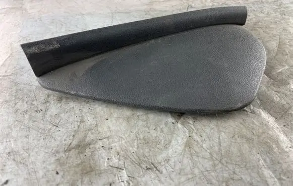 Volkswagen Golf Plus Dashboard side end trim 5M0858247 5M0858217