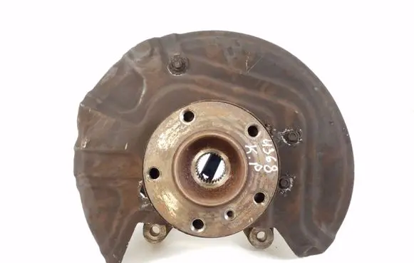 BMW X3 E83 Front wheel hub 3450559